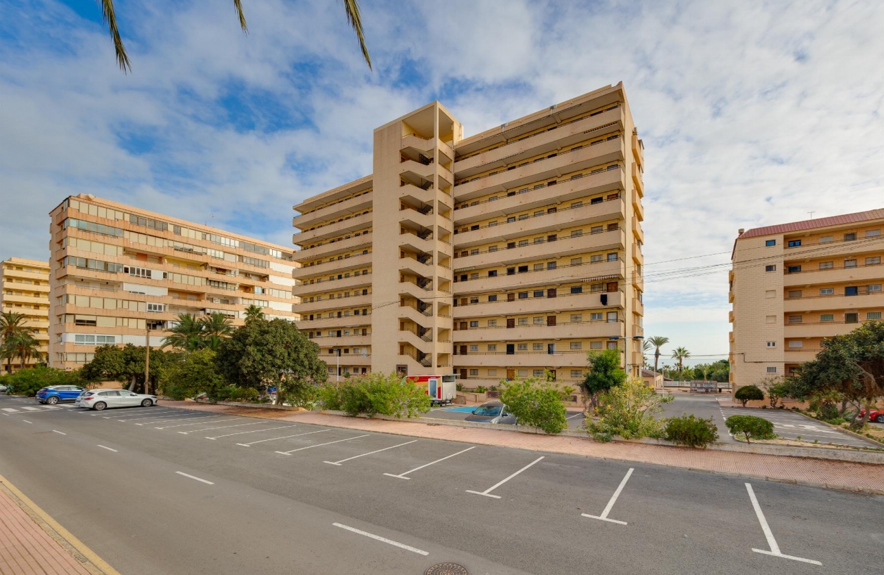 Wiederverkauf - APARTAMENTO - Torrevieja - CABO CERVERA