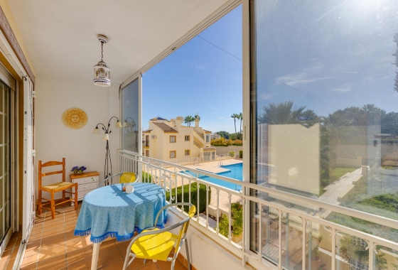 Resale - Bungalow - Orihuela Costa - Villamartin