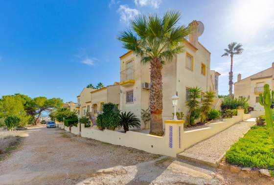 Resale - Bungalow - Orihuela Costa - Villamartin