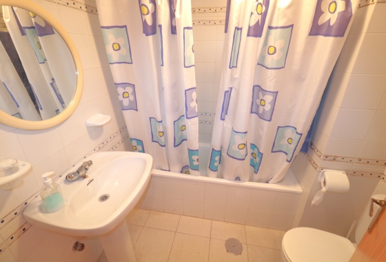 Resale - Apartment - Torrevieja - La Veleta