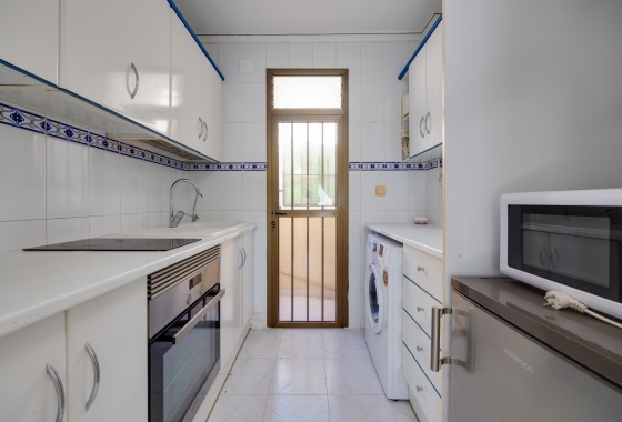 Resale - Apartment - Torrevieja - La Veleta