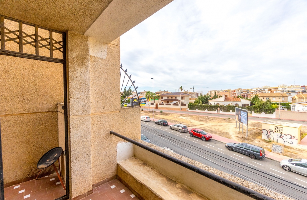 Wiederverkauf - Wohnung - Torrevieja - Cabo Cervera