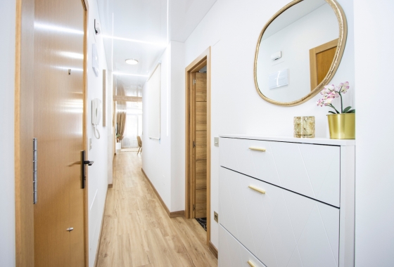 Resale - Apartment - Torrevieja - Centro