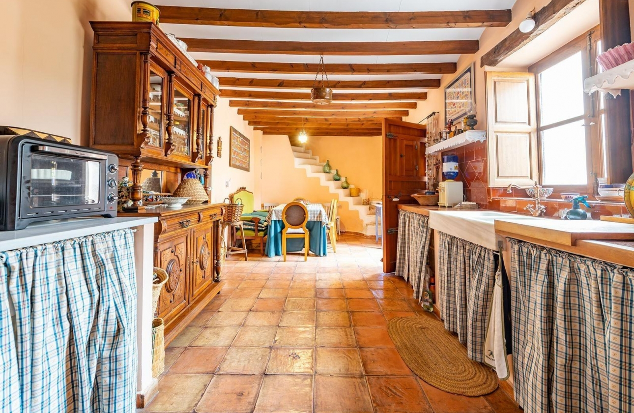 Wiederverkauf - village house - Los Martinez Del Puerto - Los Martínez del Puerto