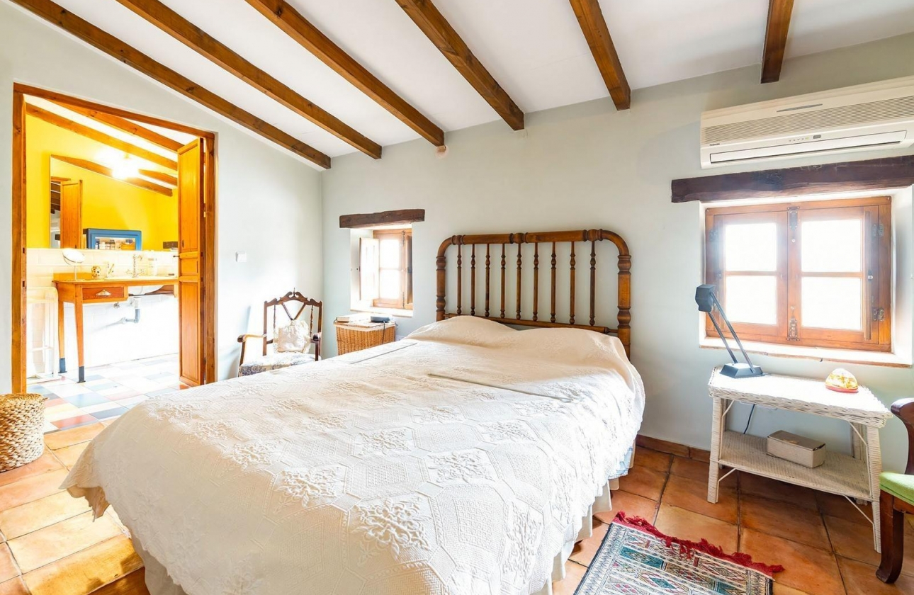 Wiederverkauf - village house - Los Martinez Del Puerto - Los Martínez del Puerto