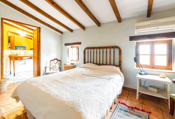 Wiederverkauf - village house - Los Martinez Del Puerto - Los Martínez del Puerto