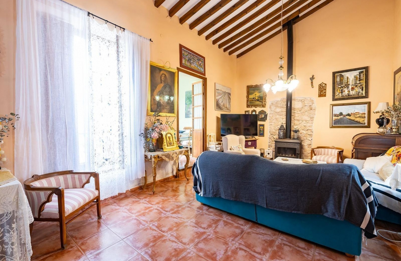 Wiederverkauf - village house - Los Martinez Del Puerto - Los Martínez del Puerto