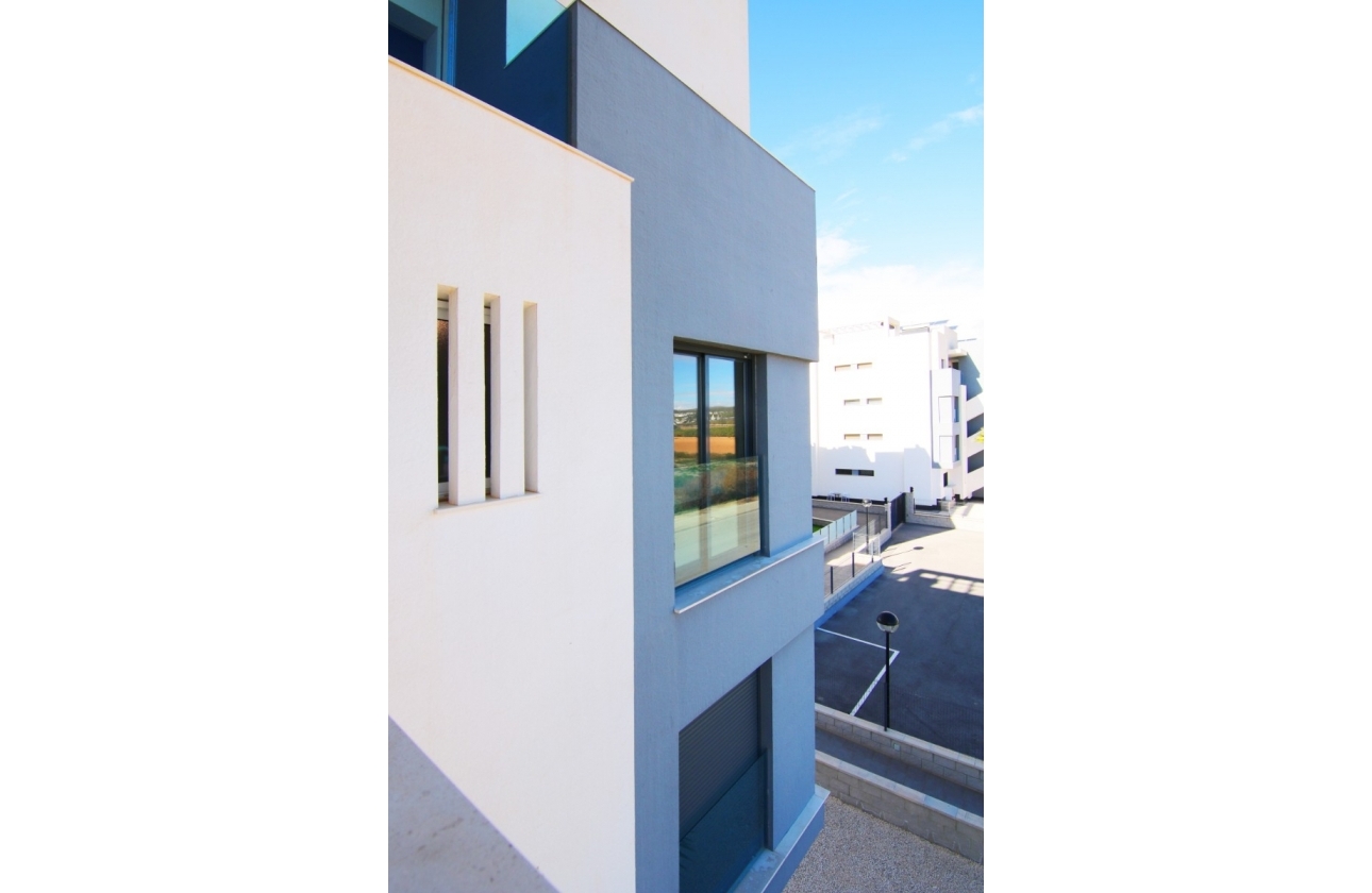 Resale - Apartment / flat - Guardamar del Segura - Urbanizaciones