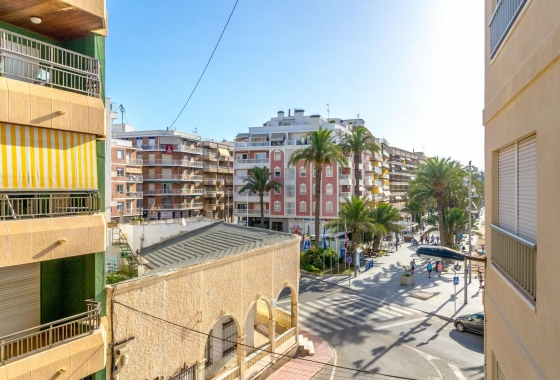 Wiederverkauf - Wohnung - Torrevieja - Playa del cura