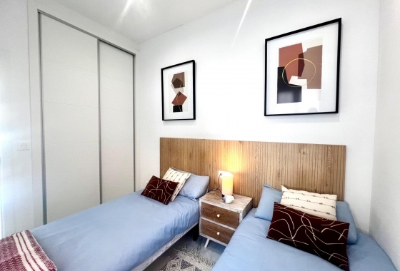 Resale - Villa - Torrevieja - La Siesta - El Salado - Torreta