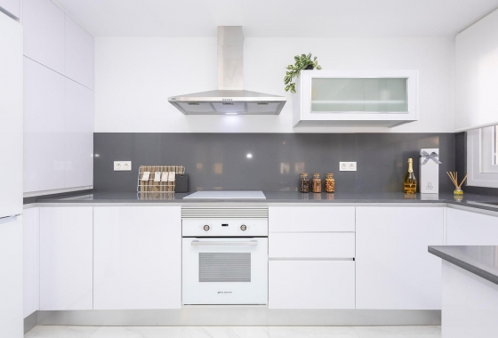 Resale - Apartment - Jacarilla