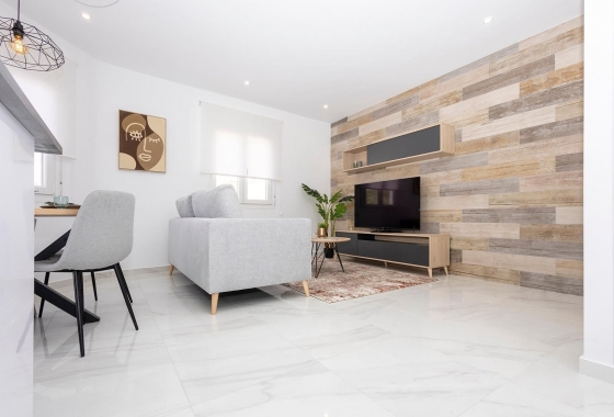 Resale - Apartment - Jacarilla