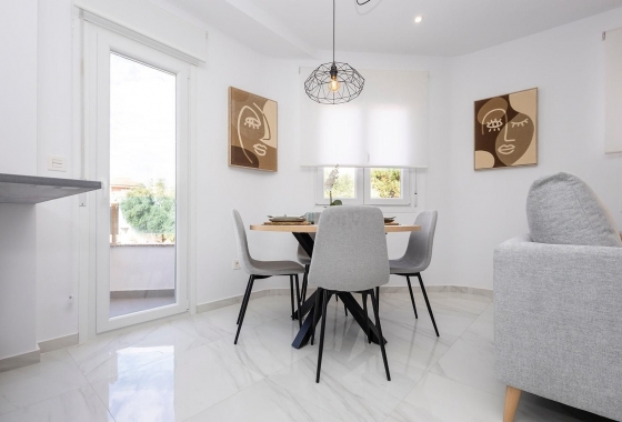 Resale - Apartment - Jacarilla