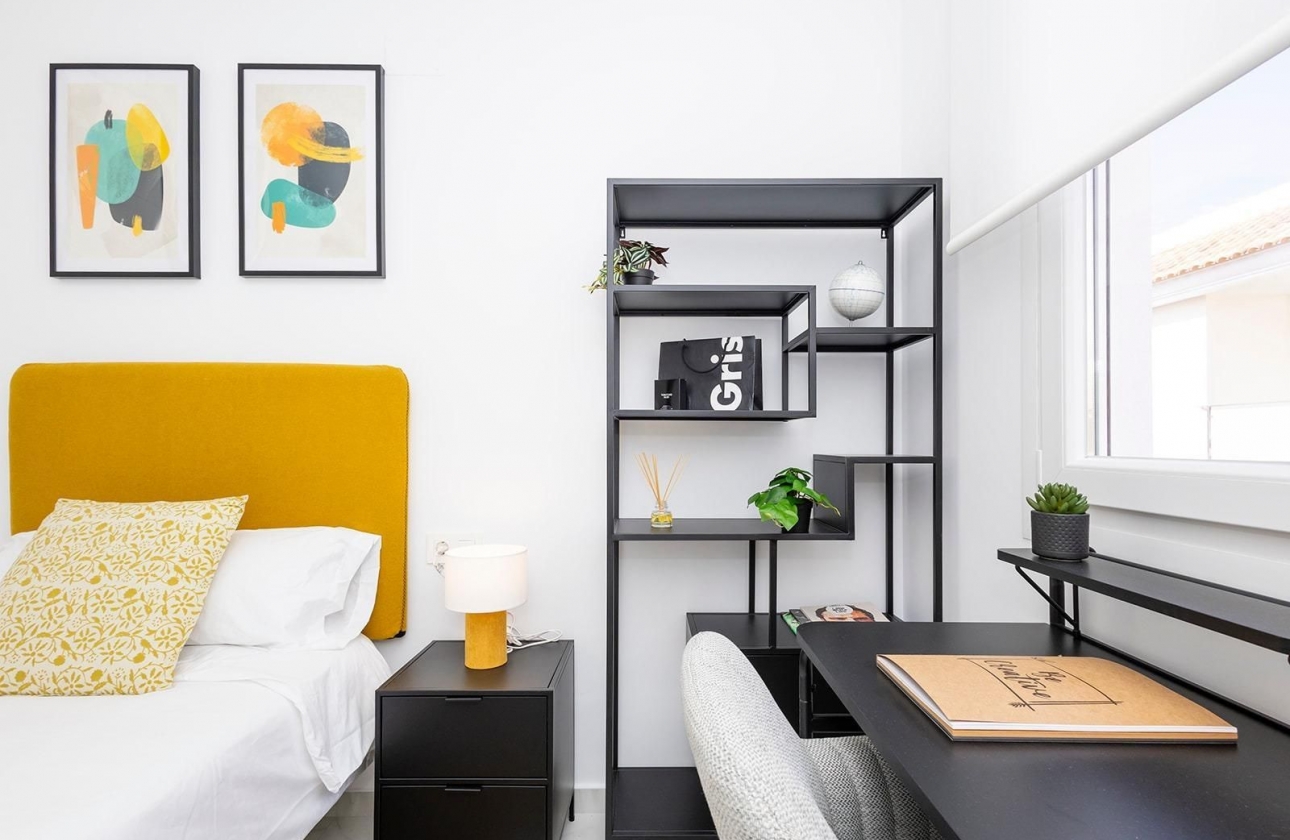 Resale - Apartment - Jacarilla