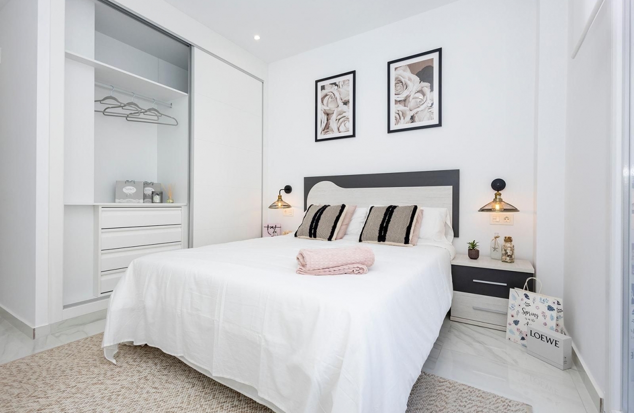 Resale - Apartment - Jacarilla