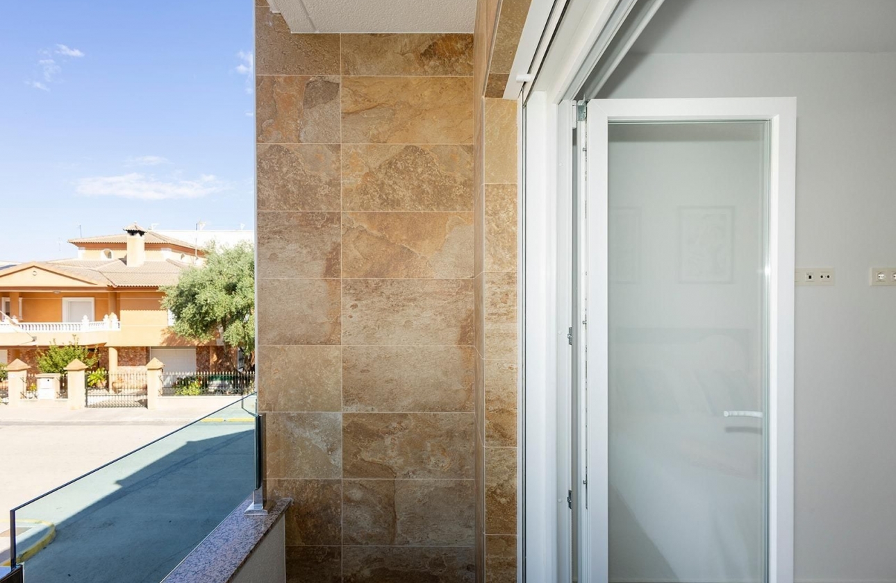 Resale - Apartment - Jacarilla