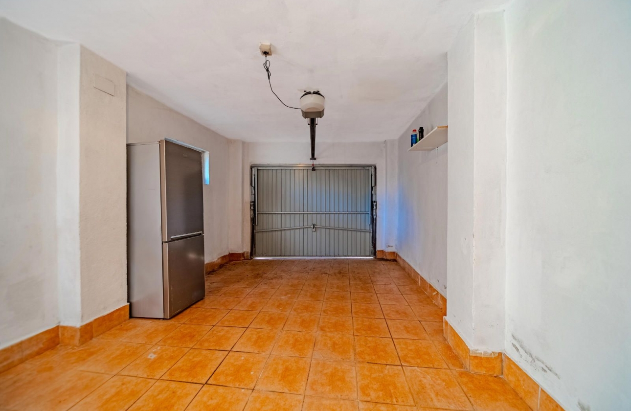 Resale - Villa - Orihuela-Costa - Playa Flamenca