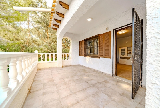Resale - Villa - Orihuela-Costa - Playa Flamenca