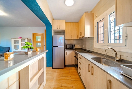 Resale - Villa - Orihuela-Costa - Playa Flamenca