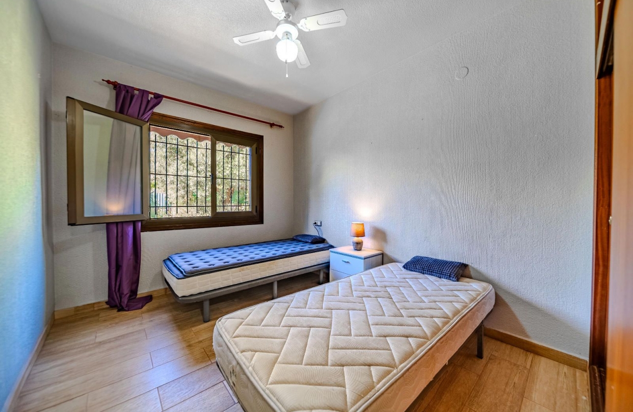 Resale - Villa - Orihuela-Costa - Playa Flamenca