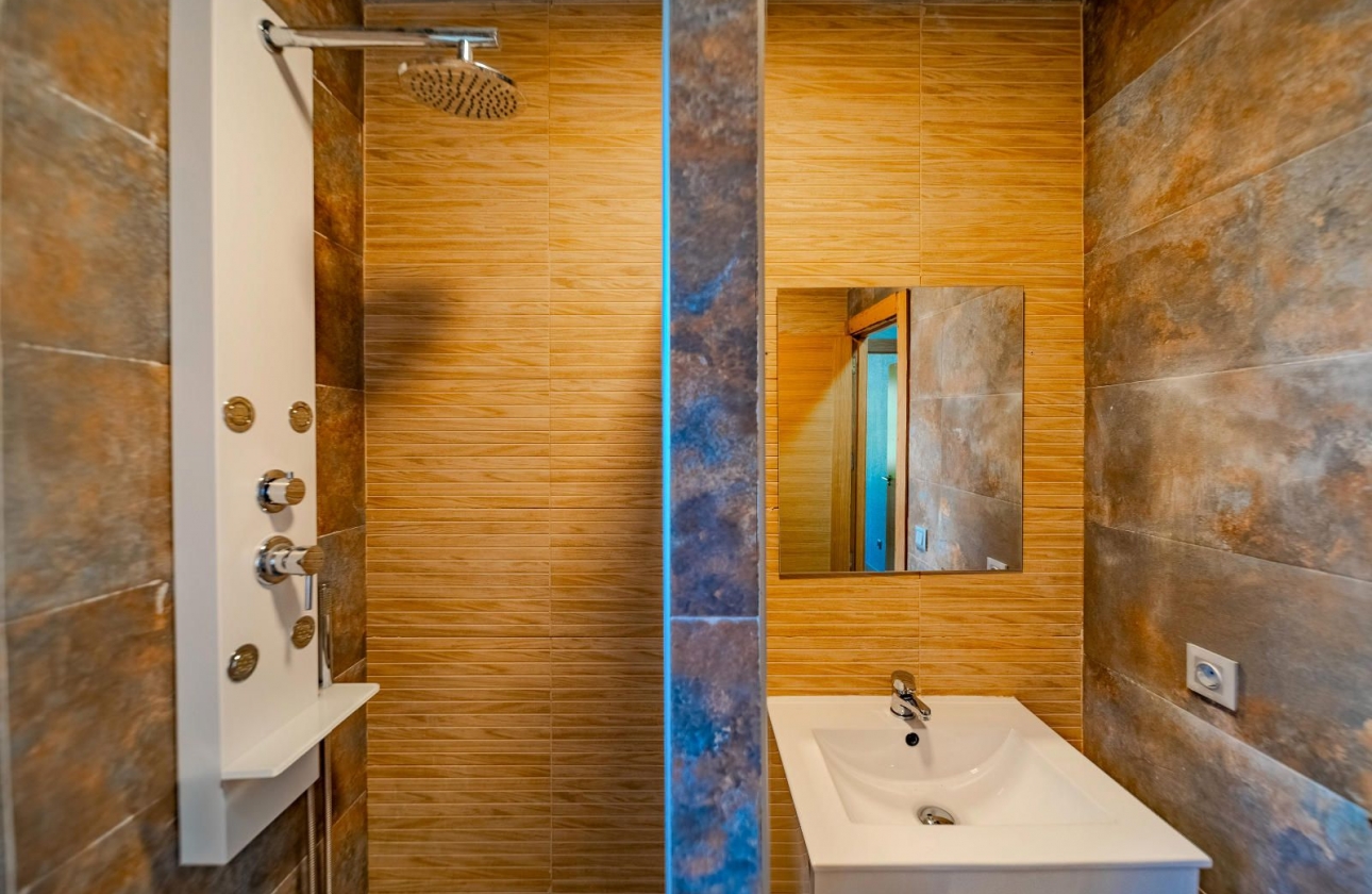 Resale - Villa - Orihuela-Costa - Playa Flamenca