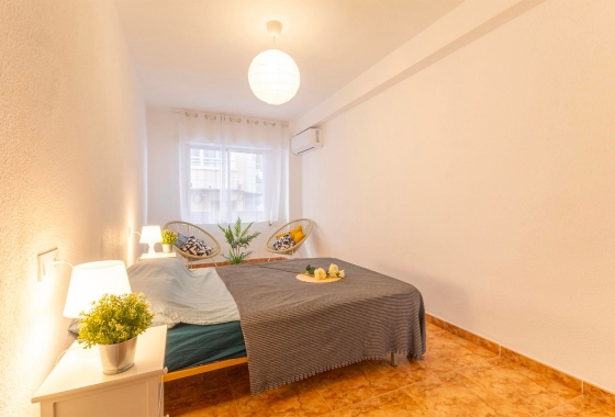 Wiederverkauf - Wohnung - Torrevieja - Cabo Cervera