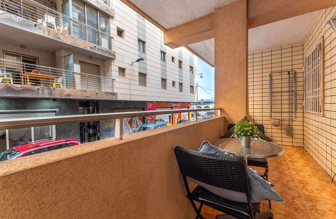 Wiederverkauf - Wohnung - Torrevieja - Cabo Cervera