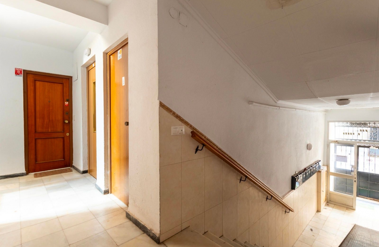 Wiederverkauf - Wohnung - Torrevieja - Cabo Cervera