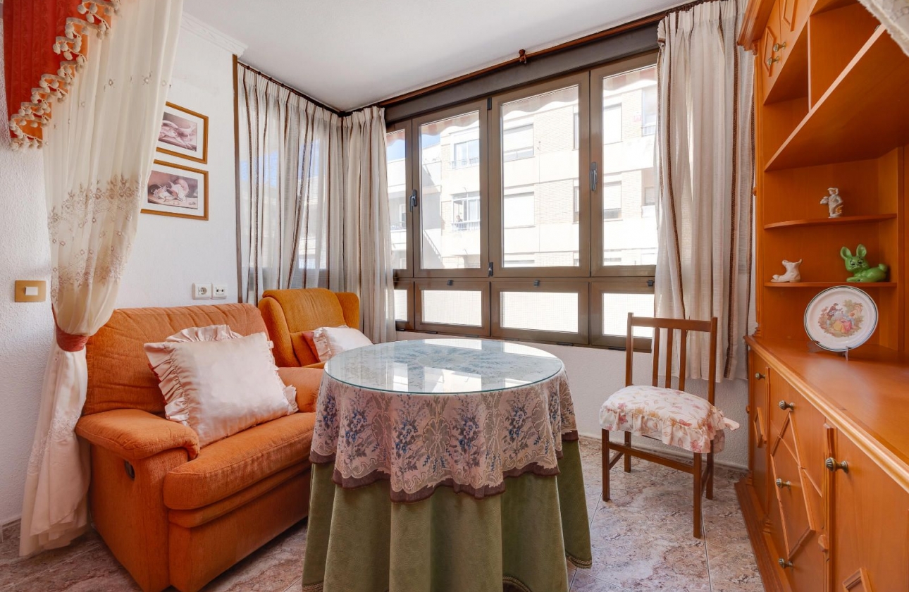 Wiederverkauf - Wohnung - Guardamar del Segura - CENTRO