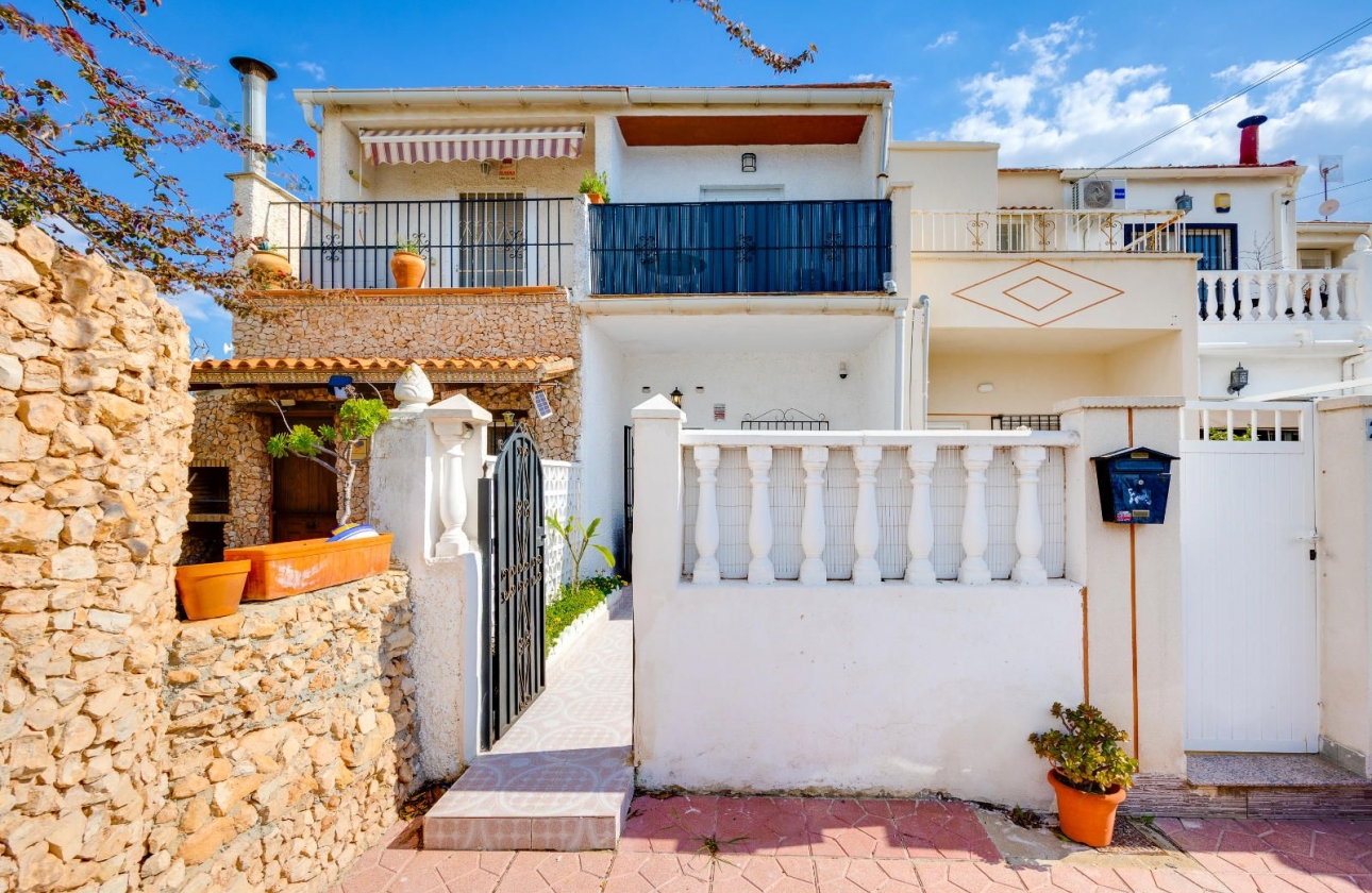 Resale - Townhouse - Torrevieja - Torretas