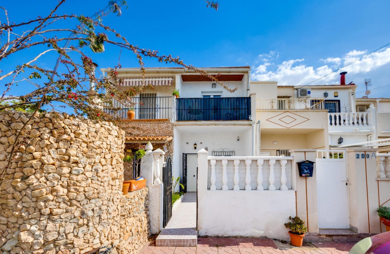 Resale - Townhouse - Torrevieja - Torretas
