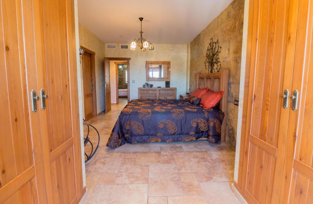 Revente - Villa - Redovan