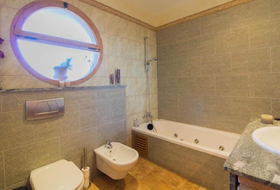 Revente - Villa - Redovan