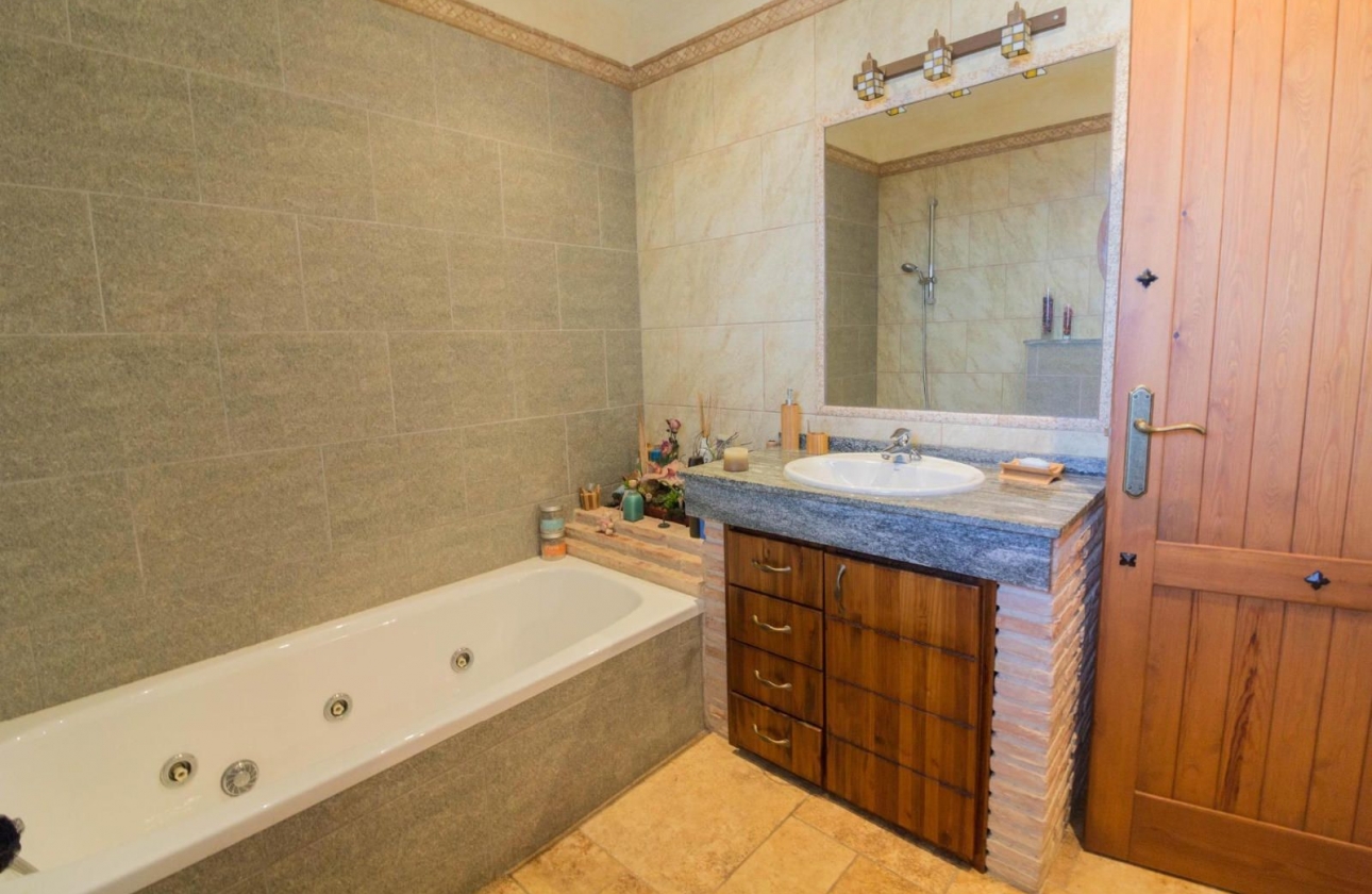 Revente - Villa - Redovan