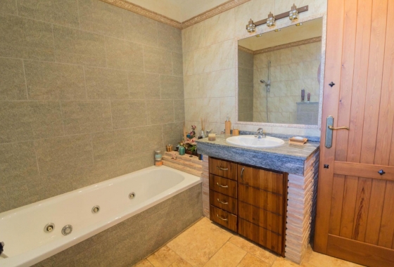 Revente - Villa - Redovan