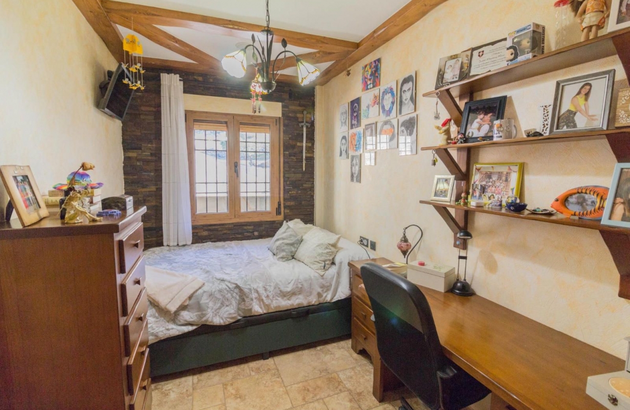 Revente - Villa - Redovan