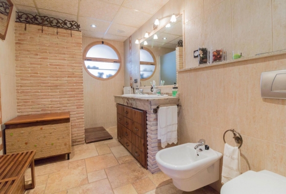 Revente - Villa - Redovan