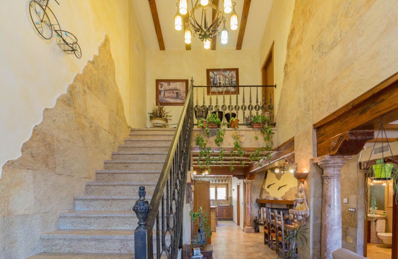 Revente - Villa - Redovan