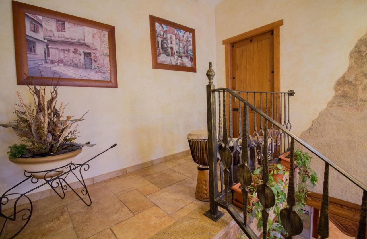 Revente - Villa - Redovan