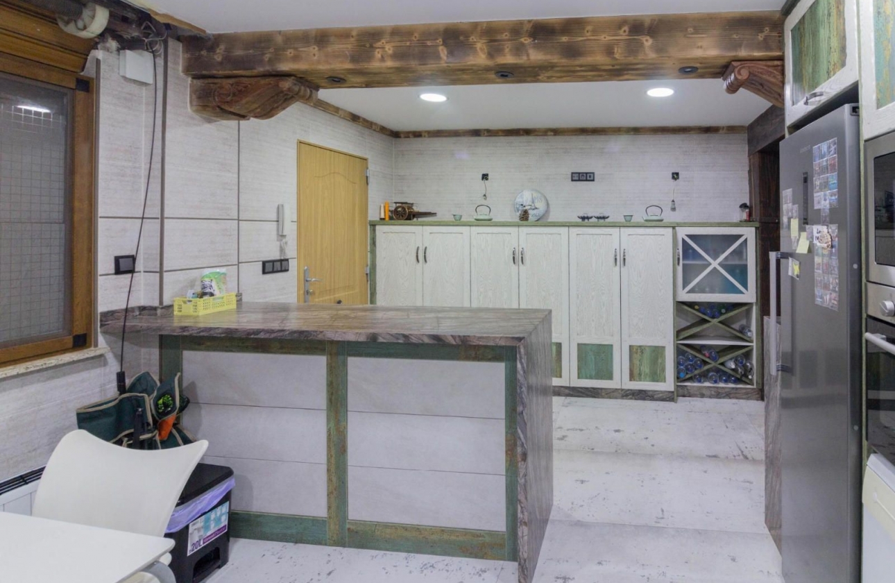 Revente - Villa - Redovan