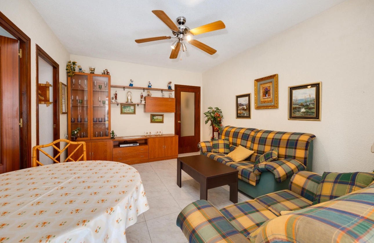 Resale - Apartment - Torrevieja - Playa del Cura