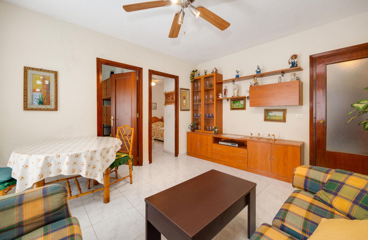 Resale - Apartment - Torrevieja - Playa del Cura