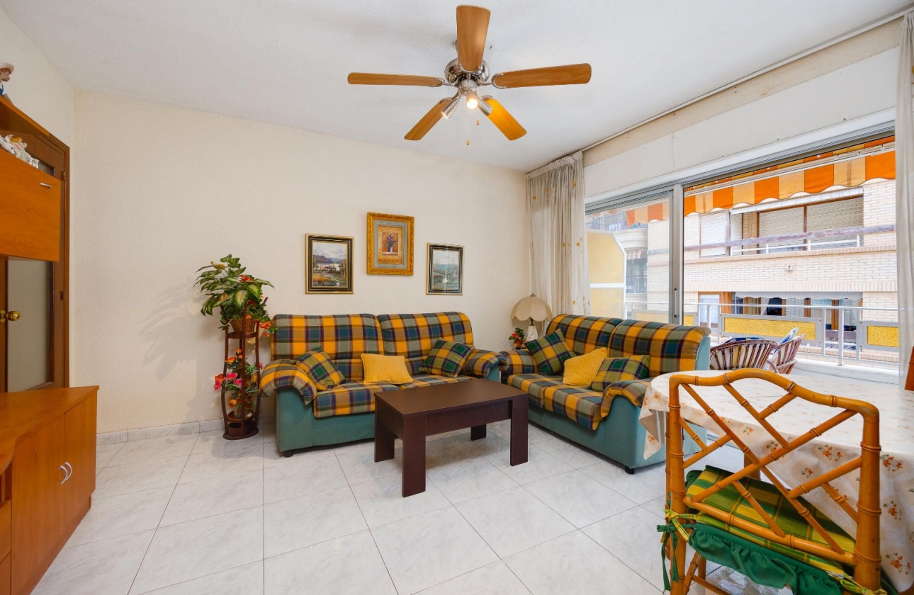 Resale - Apartment - Torrevieja - Playa del Cura