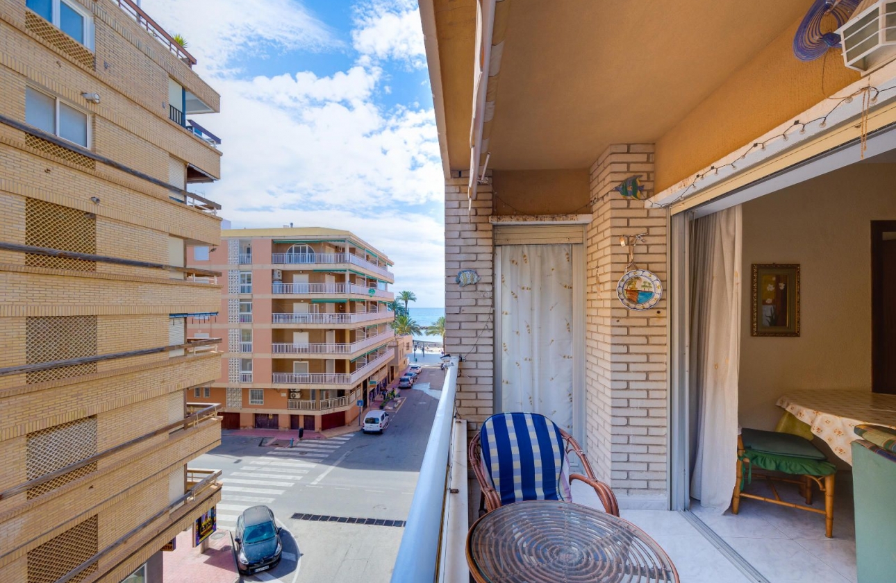 Resale - Apartment - Torrevieja - Playa del Cura