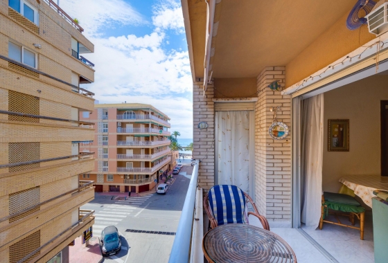 Resale - Apartment - Torrevieja - Playa del Cura