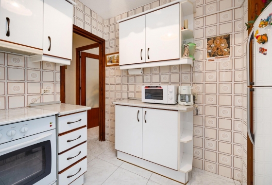 Resale - Apartment - Torrevieja - Playa del Cura