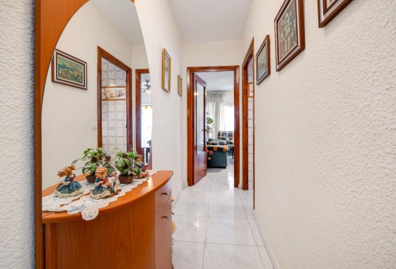 Resale - Apartment - Torrevieja - Playa del Cura