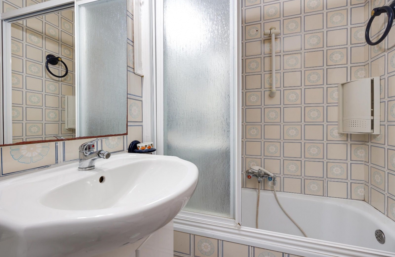 Resale - Apartment - Torrevieja - Playa del Cura