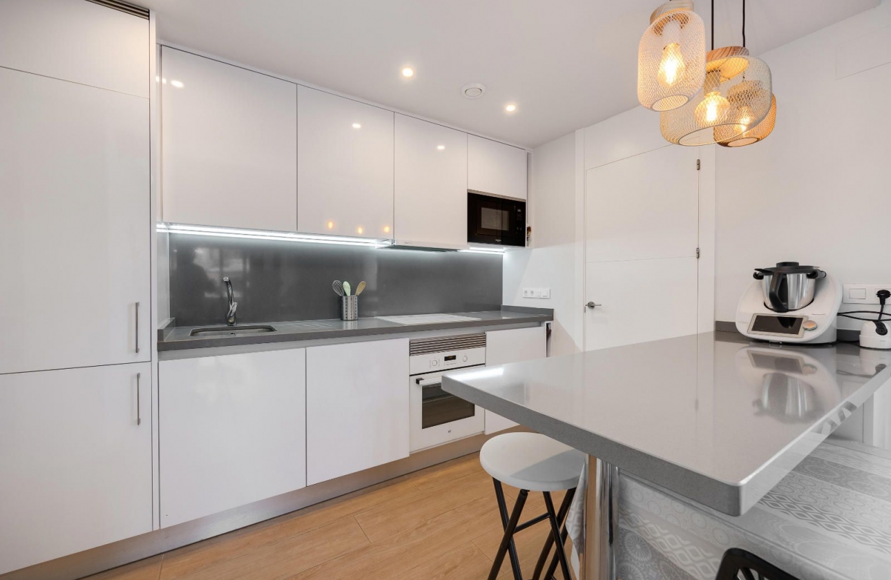 Resale - Apartment - Orihuela-Costa - Las Filipinas