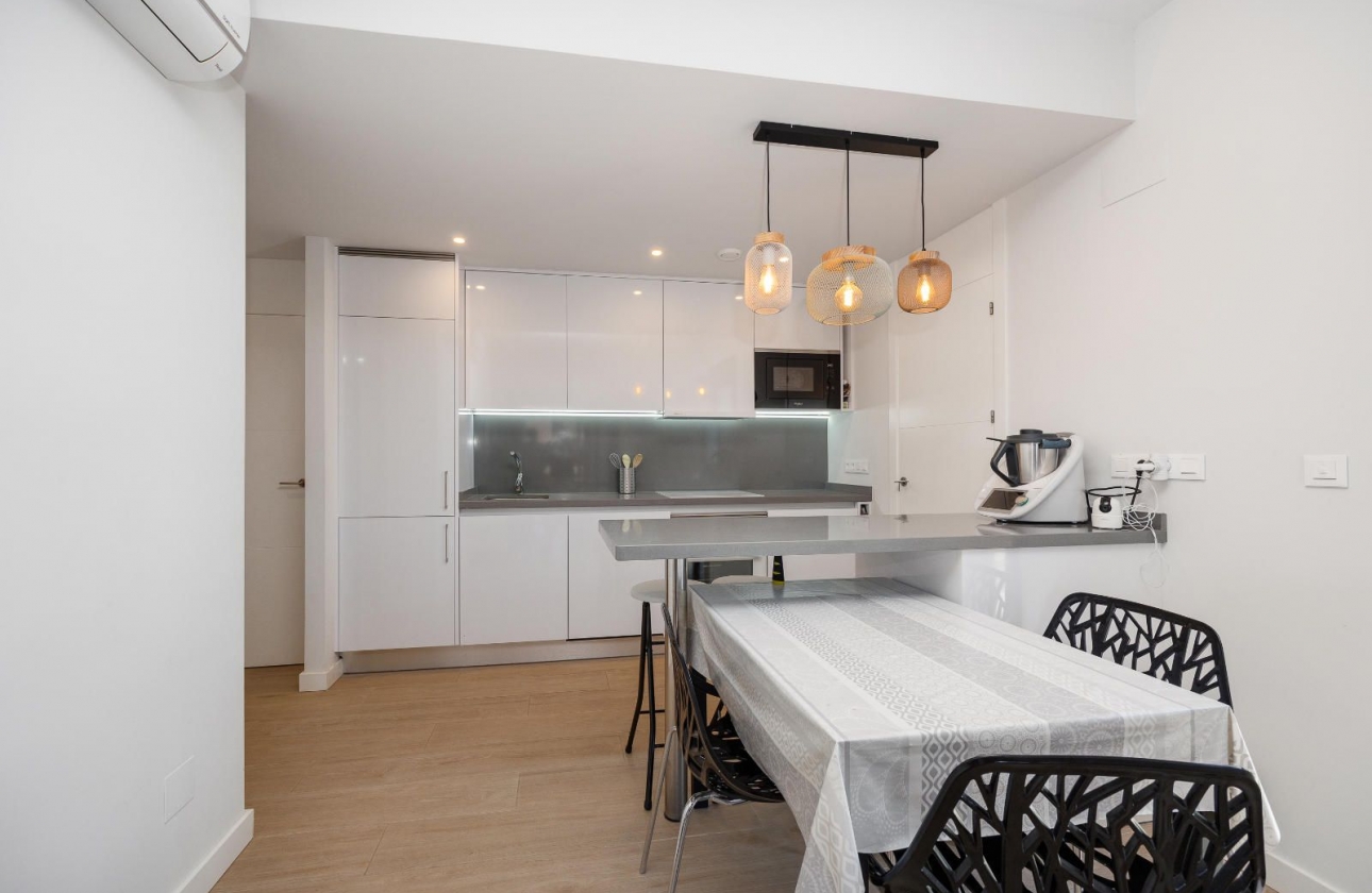 Resale - Apartment - Orihuela-Costa - Las Filipinas